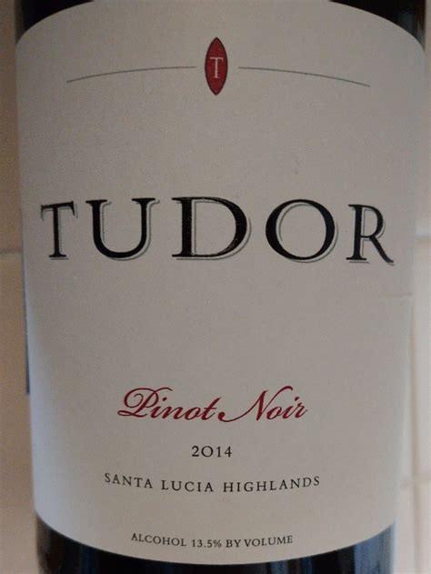 tudor pinot noir 2021